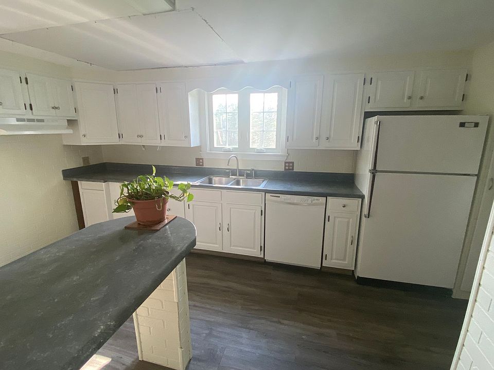 100 Beech Hill Rd, Exeter, NH 03833 Zillow