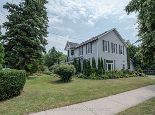 103 Bruce St S #A, The Blue Mountains, ON N0H 2P0