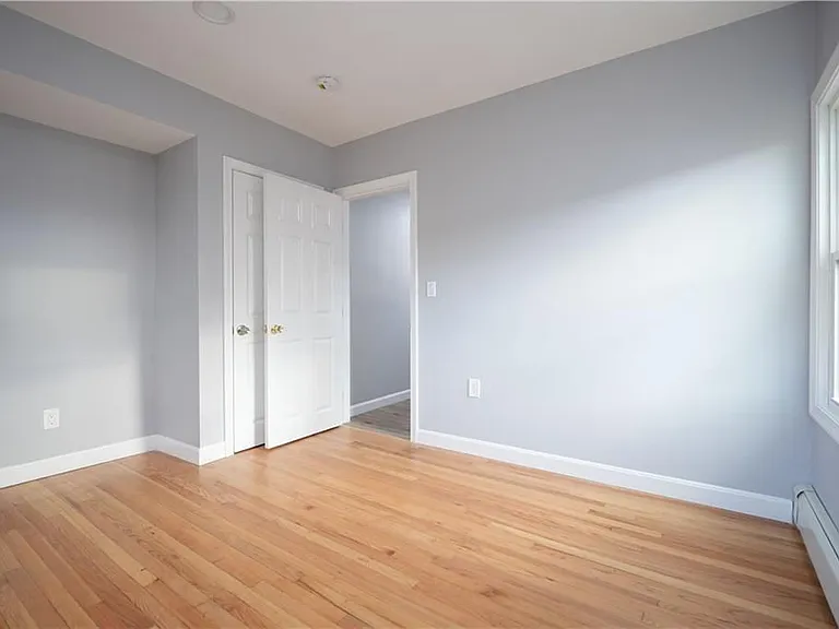 74 Hawes St #2 — Photo 6