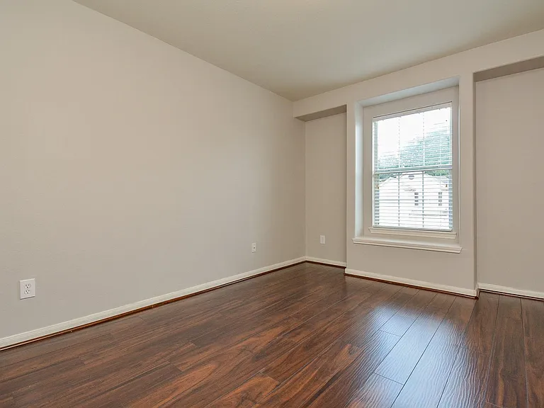16021 Summerville Lake Dr — Photo 28