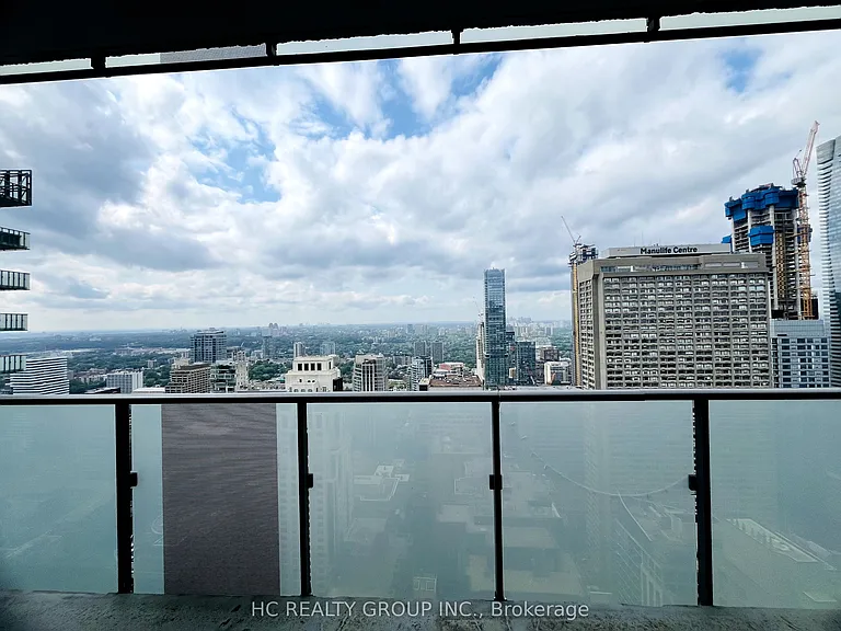 1080 Bay St #4406 — Photo 13