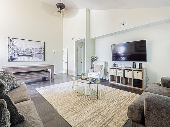 4th image of 5426 Villa D Este Ct