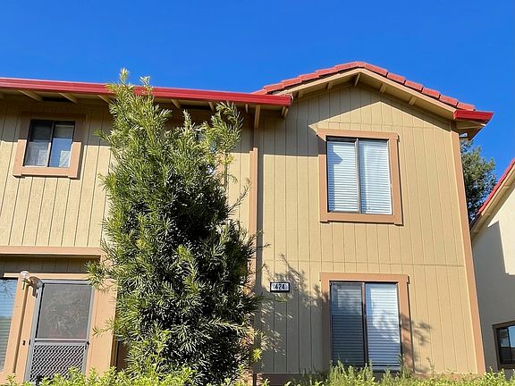 2nd image of 424 Park Place Dr #424