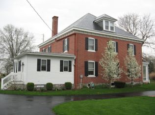1027 Village Rd, Lancaster, PA 17602