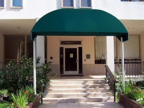 466 Crescent St APT 127, Oakland, CA 94610