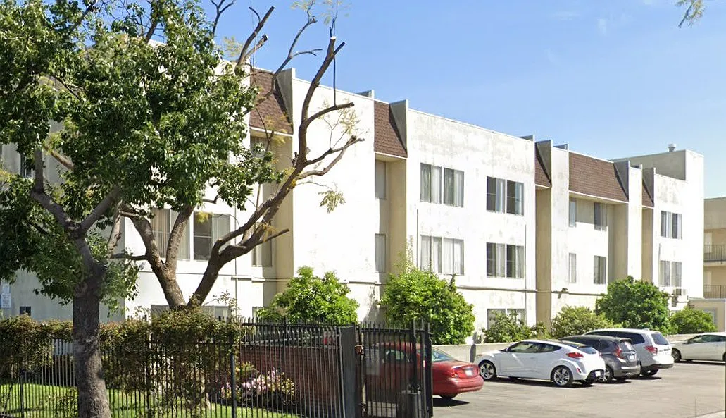 1 bed, 1.0 bath, $1,681 — Photo 1