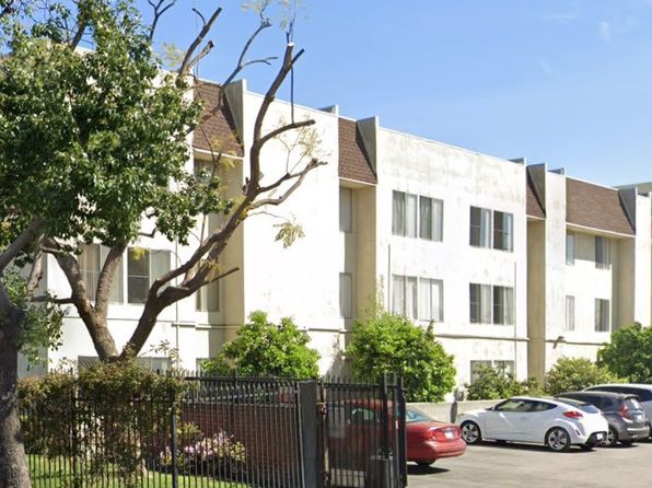 1230 W 39th St