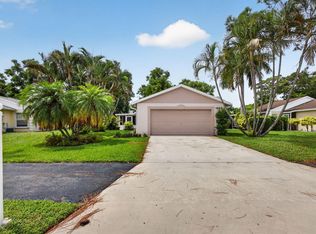 1252 PINE SAGE Circle, West Palm Beach, FL 33409