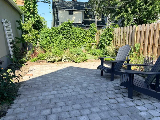 3 bed, 1540 sqft, $2,100 — Photo 2