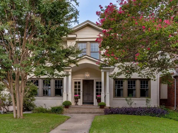 1130 N Clinton Ave, Dallas, TX 75208