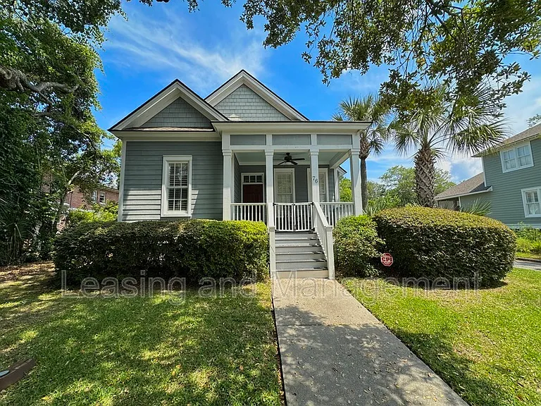 76 Alberta Ave — Photo 1