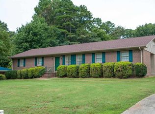 3 Ranier St, Taylors, SC 29687