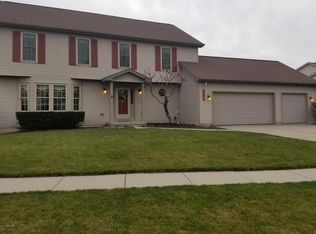 5325 Sierra, Lansing, MI 48917