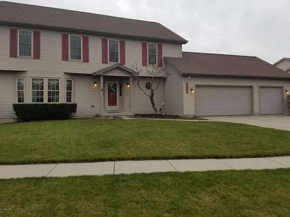 5325 Sierra, Lansing, MI 48917