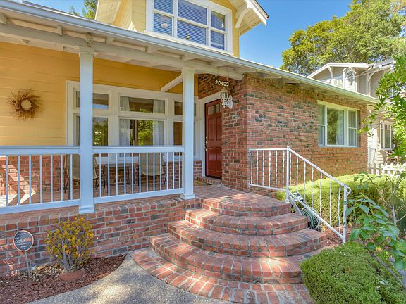2nd image of 20405 Williams Ave