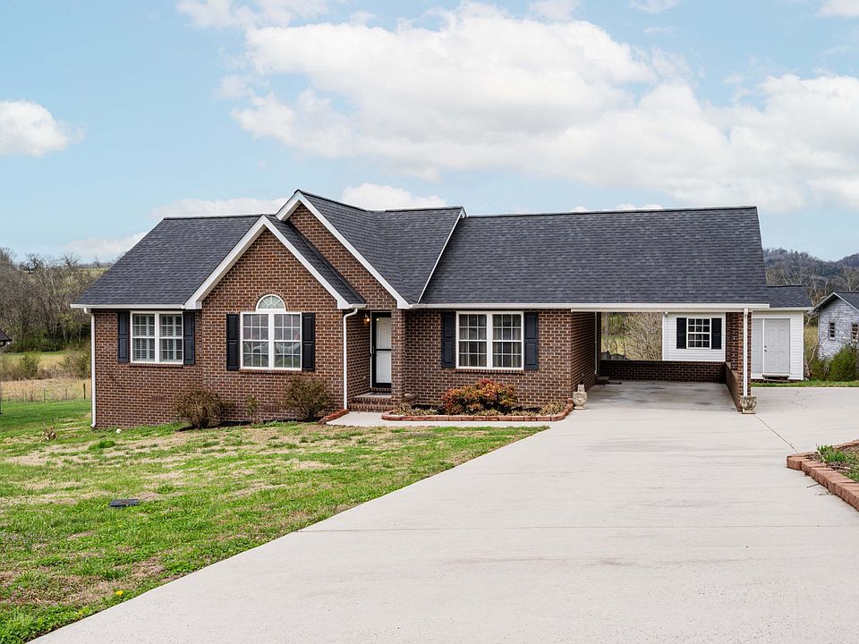 1st image of 42 Auburn Hills Dr