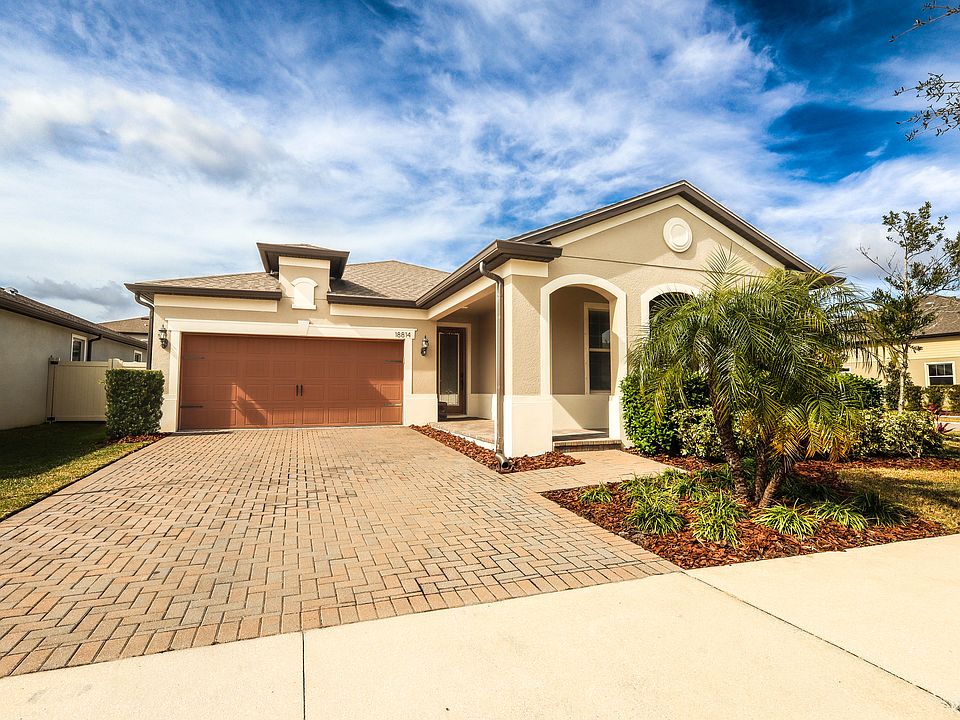 1st image of 18814 Birchwood Groves Dr