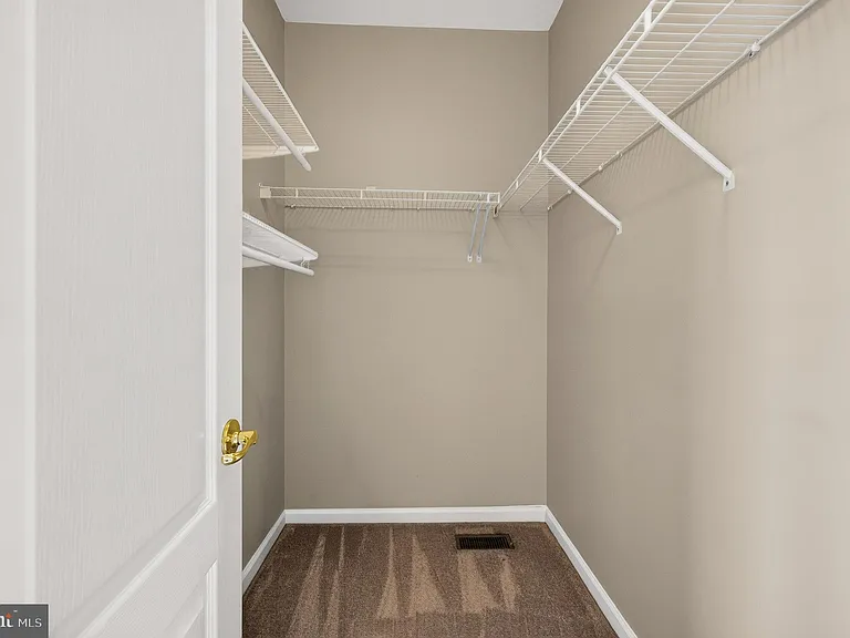 6805 Oregano Ln — Photo 41