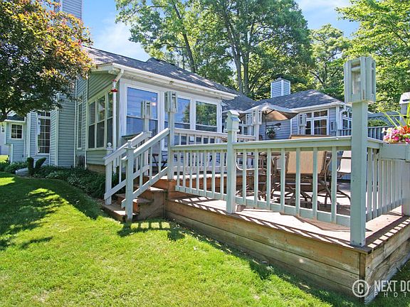 5th image of 7581 Harbor Dr