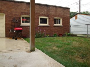 10930 S Artesian Ave, Chicago, IL 60655