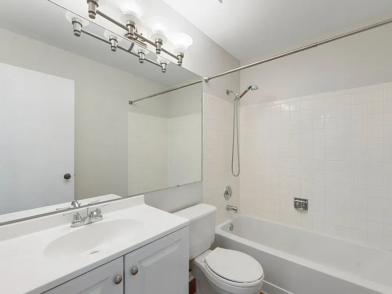 1500 Golfview Dr — Photo 15