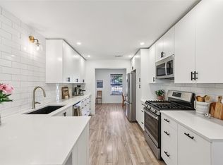 2305 Gladnell St, Taylor, TX 76574