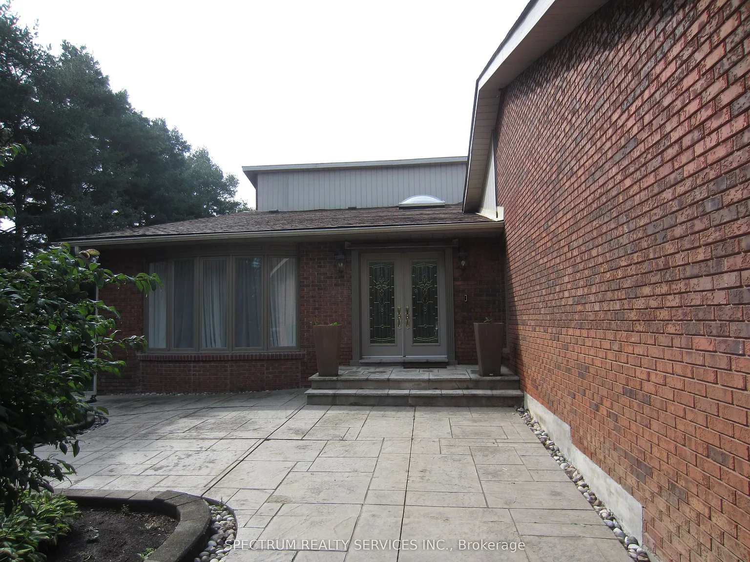 4 bed, $5,700 — Photo 3