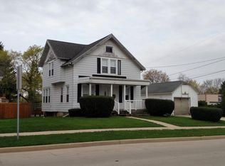 520 E Racine St, Jefferson, WI 53549