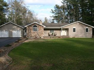 143 Hathaway St, Wareham, MA 02571