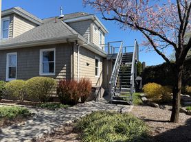65 Branch Ave, Red Bank, NJ
