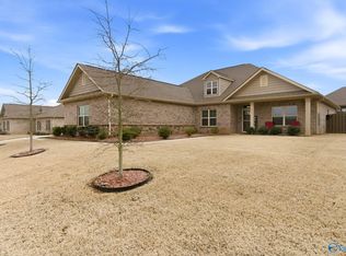 214 Castlepath Dr, Madison, AL 35756