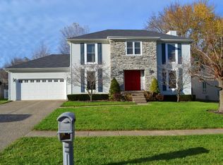 12405 Ledges Dr, Middletown, KY 40243