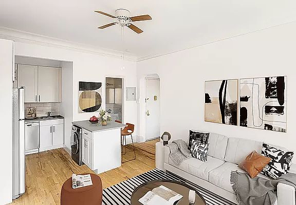 3rd image of 904 President St #6R