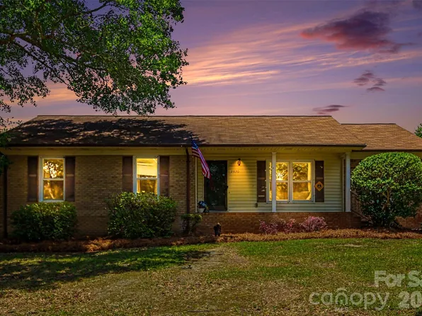 2570 Watson Dr, Lancaster, SC 29720