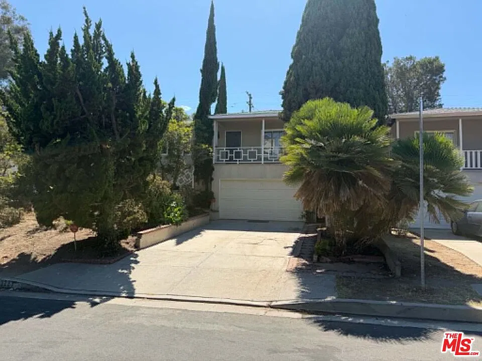 3 bed, 3.0 bath, 2000 sqft, $7,500 — Photo 1