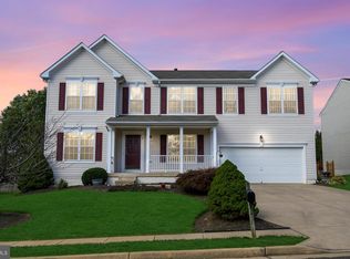 5 Granite Ct, Fredericksburg, VA 22406