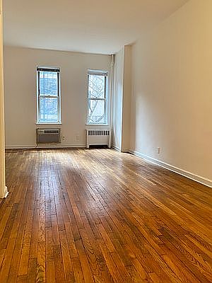 3rd image of 438 E 77th St APT 2C