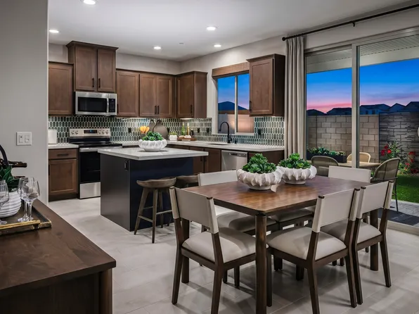 29936 Harmony Heights Dr, Lake Elsinore, CA 92532