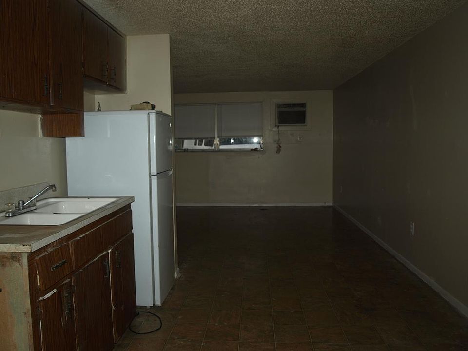 2nd image of 12423 N 58th St APT I