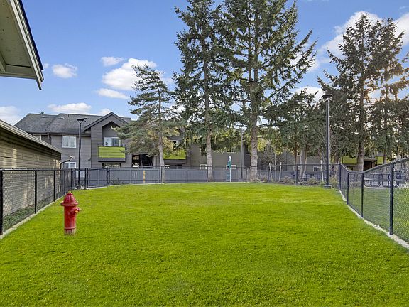 4th image of 8504 82nd St SW #8-302