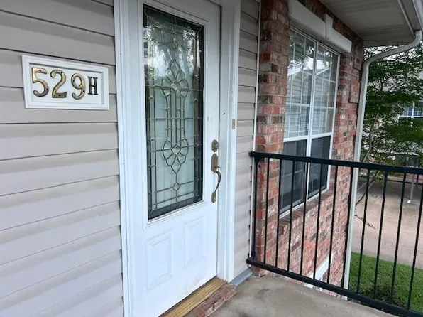 529 Versailles Blvd APT H, Alexandria, LA 71303