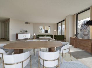 11710 100th Ave NW #502, Edmonton, AB T5K2G3