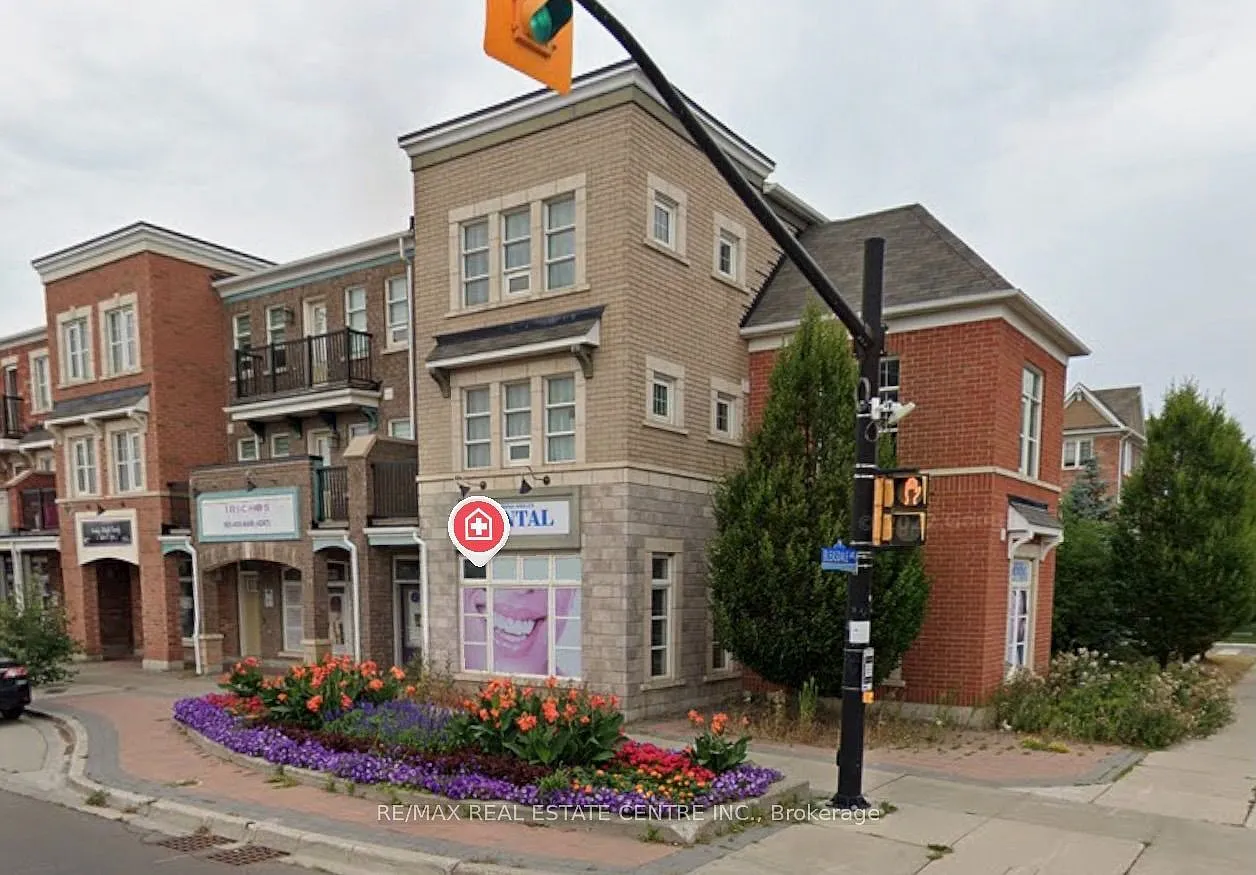 4 bed, $3,100 — Photo 1