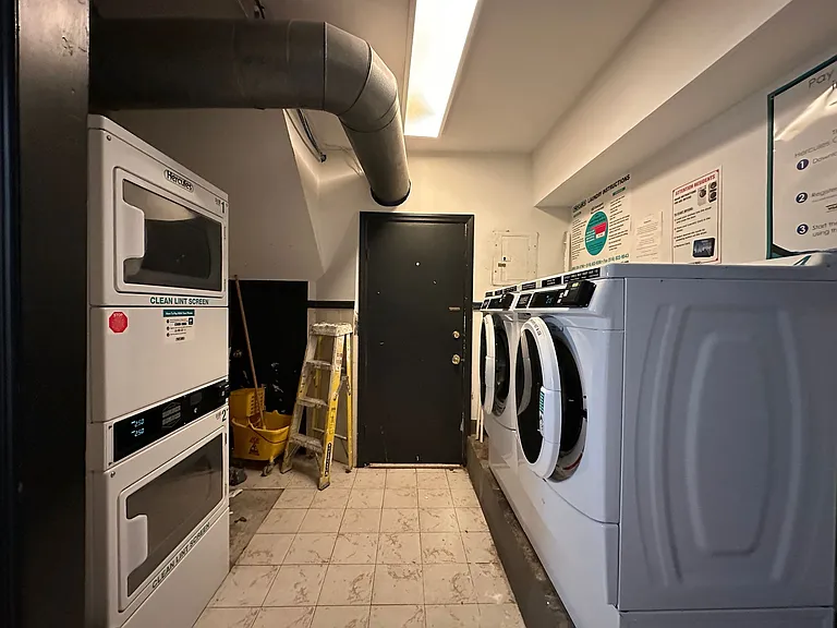 162 Avenue C #2C — Photo 11
