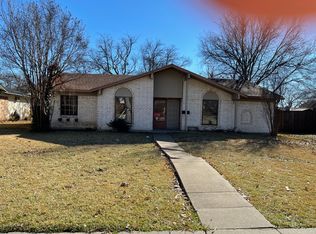 1610 Crockett St, Garland, TX 75042