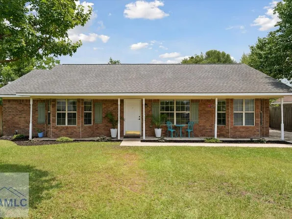 1105 Apache Aly, Hinesville, GA 31313