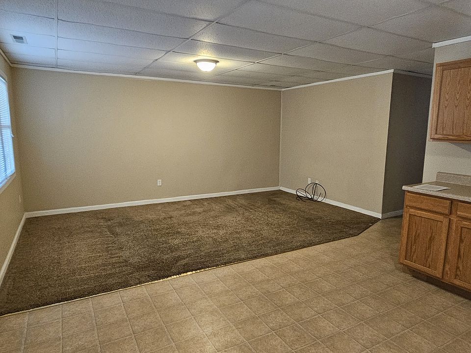1st image of 2 S Richland St APT 2