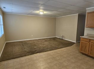 2 S Richland St APT 2, Freeburg, IL