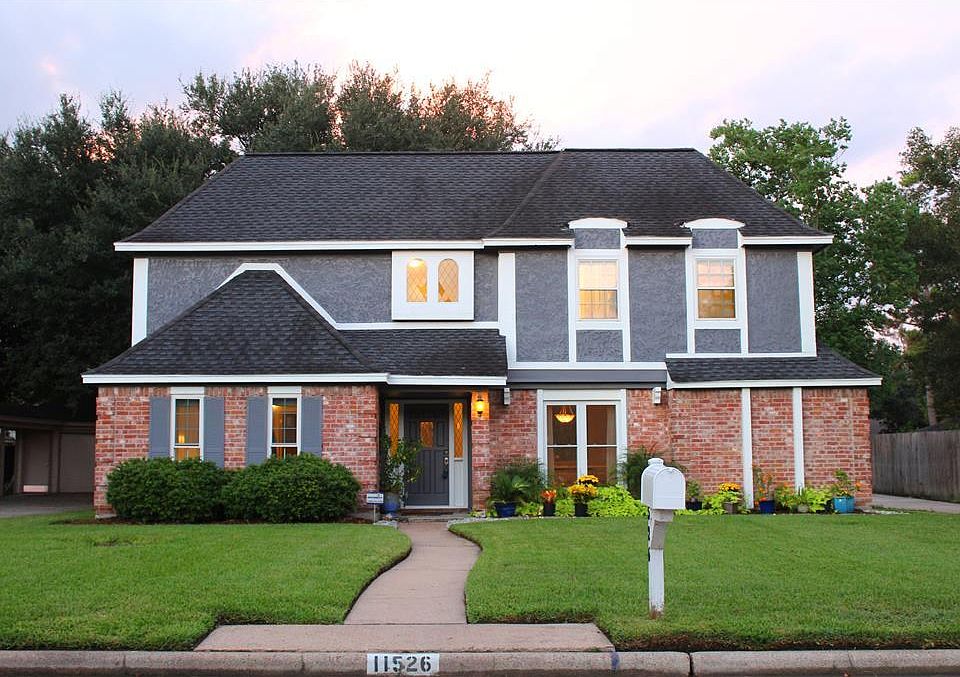 1st image of 11526 Canyon Trail Dr