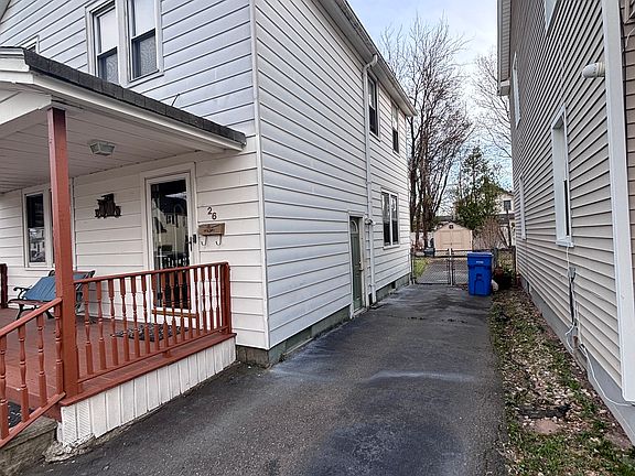 3rd image of 26 Newton Street